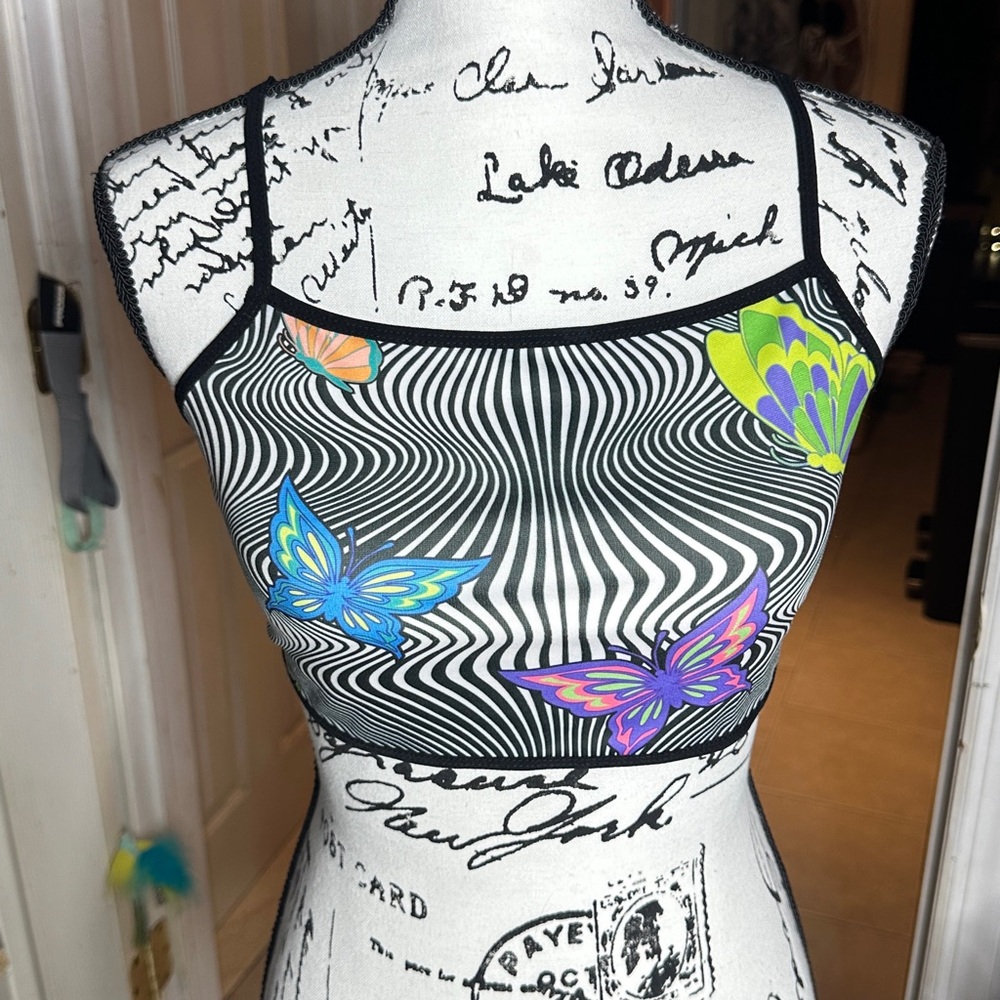 Current Mood butterfly tank